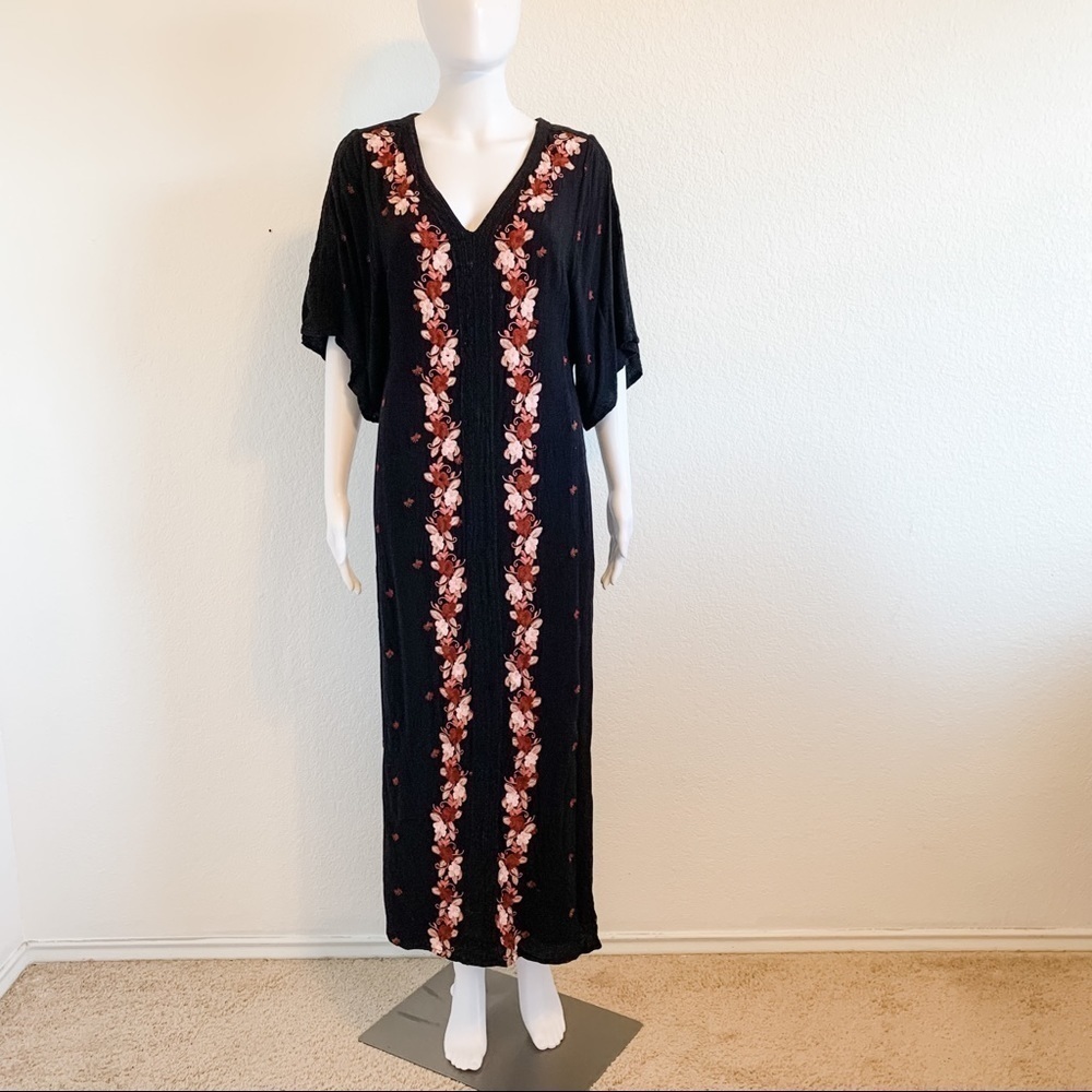 Amuse Society Maxi Floral Embroidered Kimono Sleeve Dress
